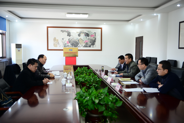 兗礦集團監事到新風(fēng)光公司調研