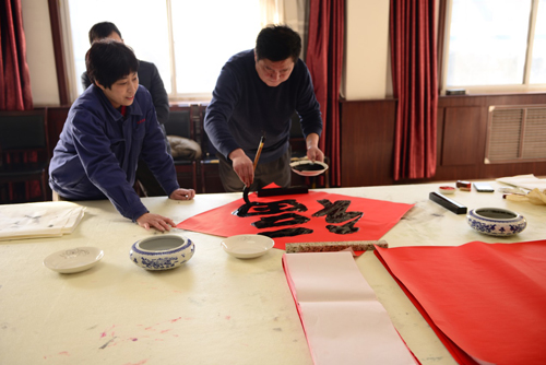 濟寧、汶上兩地書(shū)法家迎春送福走進(jìn)新風(fēng)光